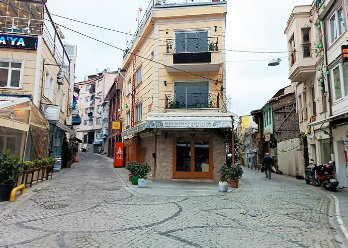 Asmin's House In Fatih